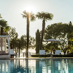 Splendido Bay Luxury Отель